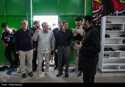 بازدید فتاح از روند خدمت‌رسانی ستاد اجرایی فرمان امام در مرز مهران