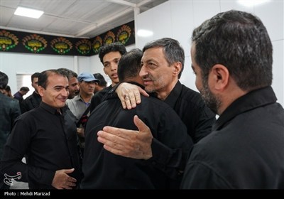 بازدید فتاح از روند خدمت‌رسانی ستاد اجرایی فرمان امام در مرز مهران