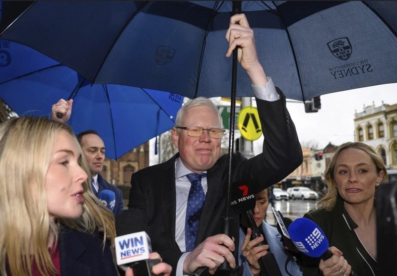 Australian MP Convicted of Rape Quits before Expulsion from Parliament