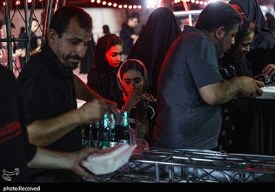 عبور زائران اربعین حسینی از مرز چذابه