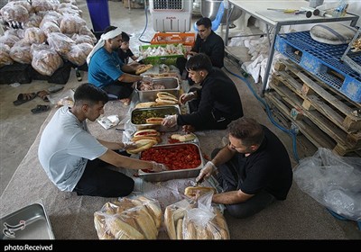 عبور زائران اربعین حسینی از مرز چذابه