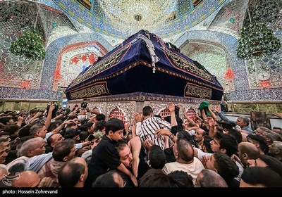 حال وهوای حرم مطهر حضرت علی (ع) در آستانه اربعین حسینی