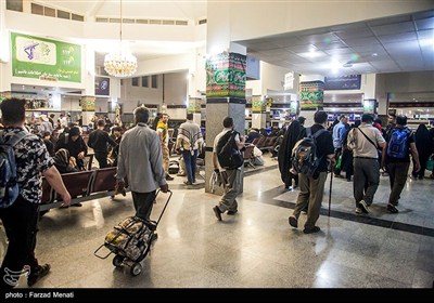 عبور شبانه زائرین اربعین حسینی از مرز خسروی