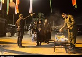 عبور شبانه زائرین اربعین حسینی از مرز خسروی