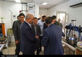 سفر یک‌روزه مهدی تاج به اردبیل؛ بازدید از کارخانه تولید توپ ورزشی به روایت تصاویر