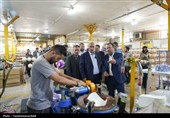 سفر یک‌روزه مهدی تاج به اردبیل؛ بازدید از کارخانه تولید توپ ورزشی به روایت تصاویر