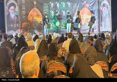 مراسم آیینی مذهبی در مسیر حسین(ع) در اراک