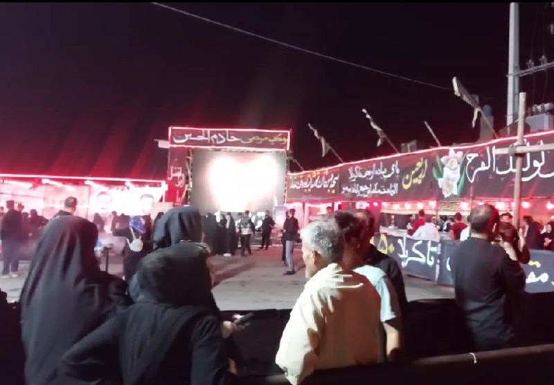 دروازه عشق در خروجی رباط‌کریم؛ موکب خادم‌الحسین(ع) پذیرای زائران اربعین+فیلم