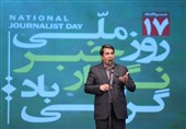 هیچ محدودیتی برای حضور خبرنگاران در جلسات استان کرمان وجود ندارد