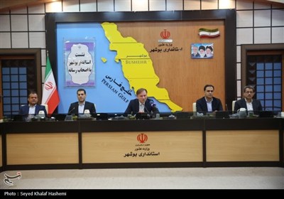 تجلیل استاندار بوشهر از خبرنگاران