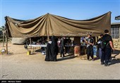 Arbaeen Pilgrims on Route to Karbala