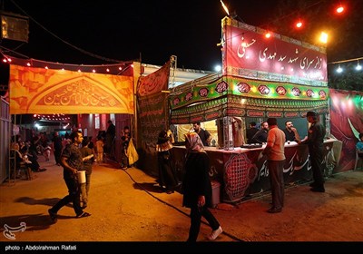 موکبهای پذیرایی از زوار اربعین حسینی در همدان
