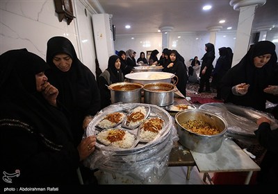 موکبهای پذیرایی از زوار اربعین حسینی در همدان
