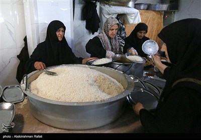موکبهای پذیرایی از زوار اربعین حسینی در همدان