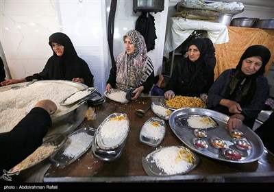 موکبهای پذیرایی از زوار اربعین حسینی در همدان