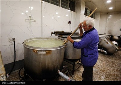 موکبهای پذیرایی از زوار اربعین حسینی در همدان