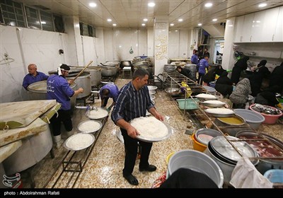 موکبهای پذیرایی از زوار اربعین حسینی در همدان