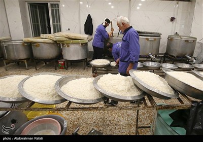 موکبهای پذیرایی از زوار اربعین حسینی در همدان