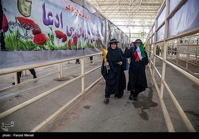 عبور زائران اربعین حسینی از مرز خسروی