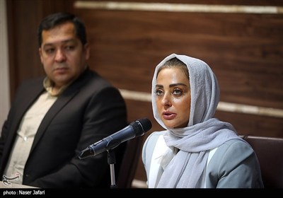حضور عوامل سریال آلا در خبرگزاری تسنیم