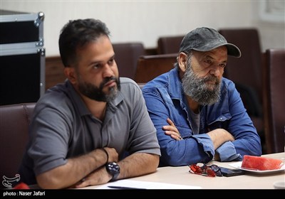 حضور عوامل سریال آلا در خبرگزاری تسنیم