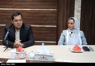 حضور عوامل سریال آلا در خبرگزاری تسنیم