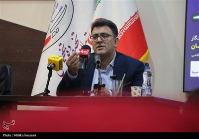 نشست خبری نماینده مردم اراک، خنداب و کمیجان در مجلس شورای اسلامی