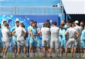 ساپینتو تمرین استقلال را تعطیل کرد