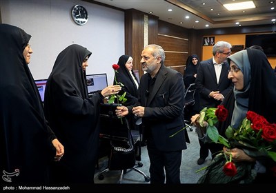 حضور وزیر آموزش و پرورش در خبرگزاری تسنیم به مناسبت روز خبرنگار