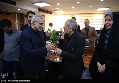حضور وزیر آموزش و پرورش در خبرگزاری تسنیم به مناسبت روز خبرنگار