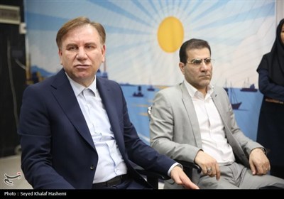 بازدید استاندار بوشهر از نمایندگی خبرگزاری‌ها، سایت‌های خبری و صدا و سیمای بوشهر