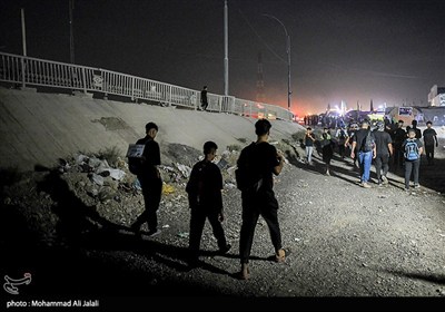 پیاده روی زائرین اربعین حسینی از مسیر بغداد به کربلا