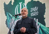 مسئولان و خبرنگاران اجازه ندهند عدهای با زبان و قلم انسجام جامعه را تضعیف کنند