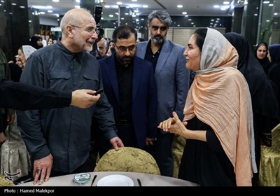 دورهمی صمیمانه خبرنگاران پارلمانی با حضور رئیس مجلس