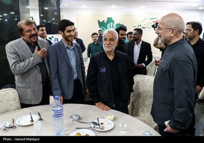دورهمی صمیمانه خبرنگاران پارلمانی با حضور رئیس مجلس