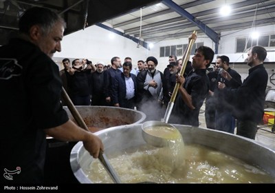 بازدید میدانی مسئولان حج و زیارت از خدمات به زائران در مسیر مشایه و کربلای معلی