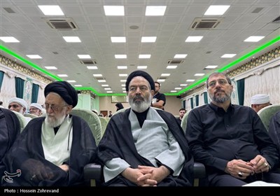 همایش اربعین و همگرایی اسلامی و مسائل جهان اسلام