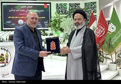 همایش اربعین و همگرایی اسلامی و مسائل جهان اسلام