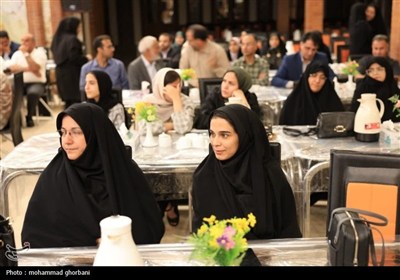 نشست صمیمی استاندار خراسان جنوبی با اصحاب رسانه