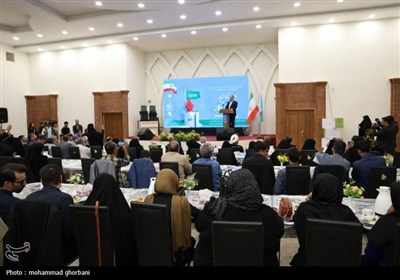 نشست صمیمی استاندار خراسان جنوبی با اصحاب رسانه