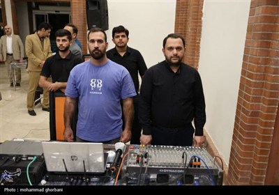 نشست صمیمی استاندار خراسان جنوبی با اصحاب رسانه
