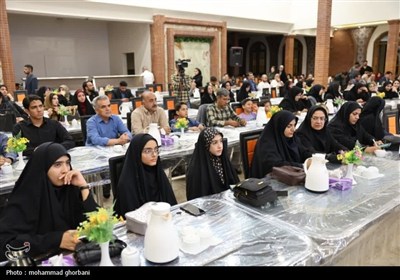 نشست صمیمی استاندار خراسان جنوبی با اصحاب رسانه