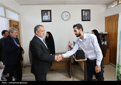 بازدید سیدمحمد رضا هاشمی استاندار خراسان جنوبی از خبرگزاری تسنیم خراسان جنوبی