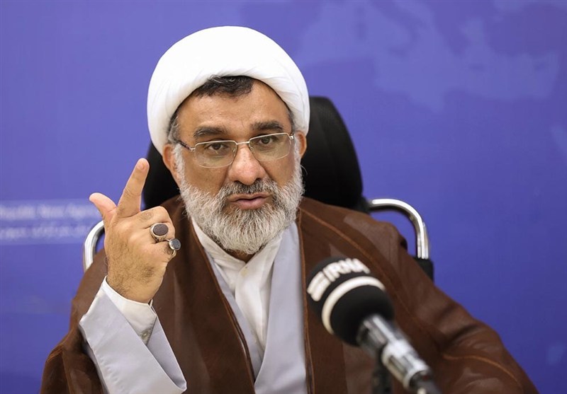 خسروپناه: کشورهای اسلامی برای حکمرانی علم و فناوری متحد شوند