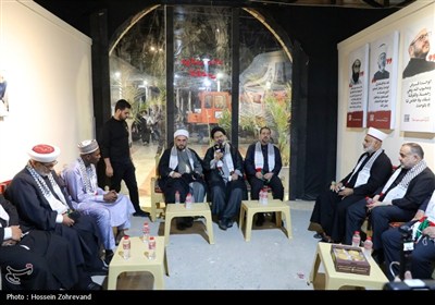 استقبال فلسطینی‌ها از نماینده رهبر انقلاب در موکب الاقصی