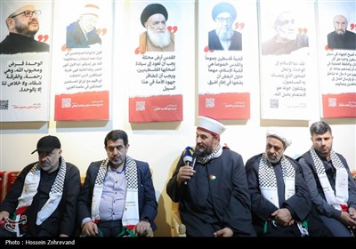 استقبال فلسطینی‌ها از نماینده رهبر انقلاب در موکب الاقصی