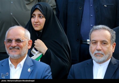 در حاشیه جلسه هیئت دولت