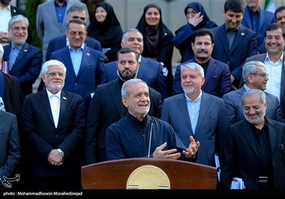 در حاشیه جلسه هیئت دولت