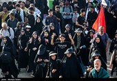 پیاده روی زائران اربعین حسینی در مسیر نجف به کربلا
