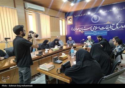 نشست صمیمی مدیر کل تبلیغات اسلامی همدان با اصحاب رسانه